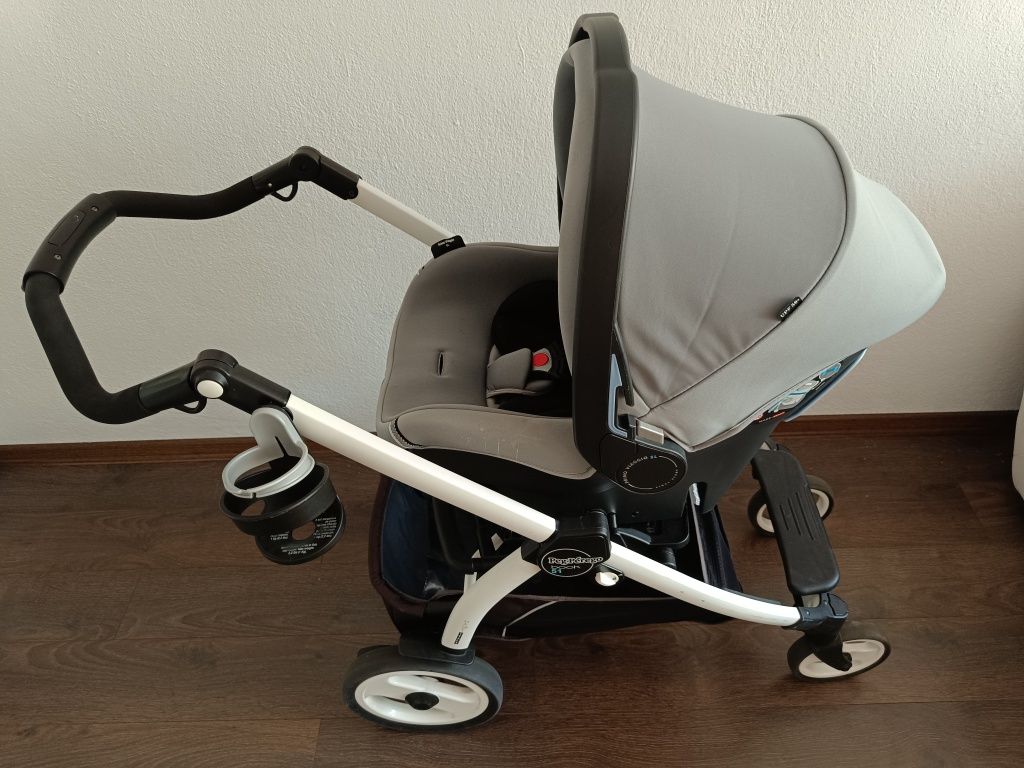 Бебешка количка 3 в 1 Peg perego