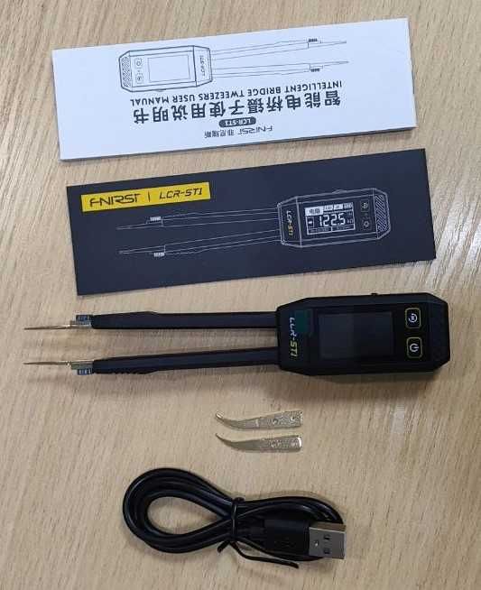 Тестер для SMD элементов FNIRSI LCR-ST1, новый