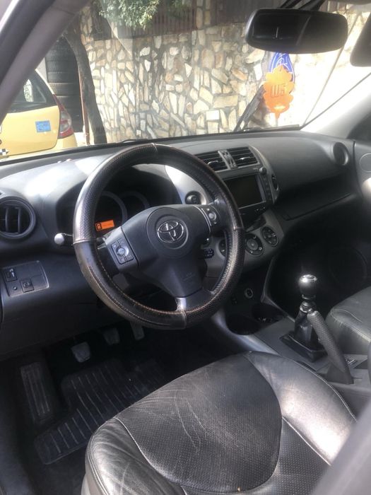 Toyota rav4  2.2 dCat 177k.c