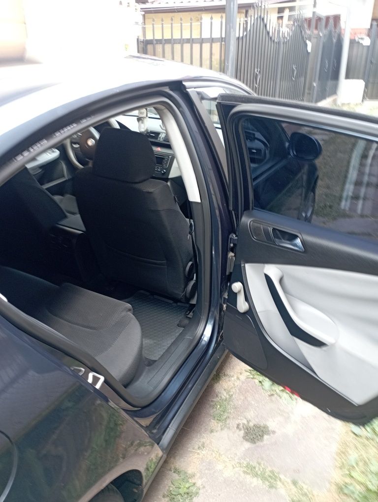 Vand VW PASSAT B6 2007