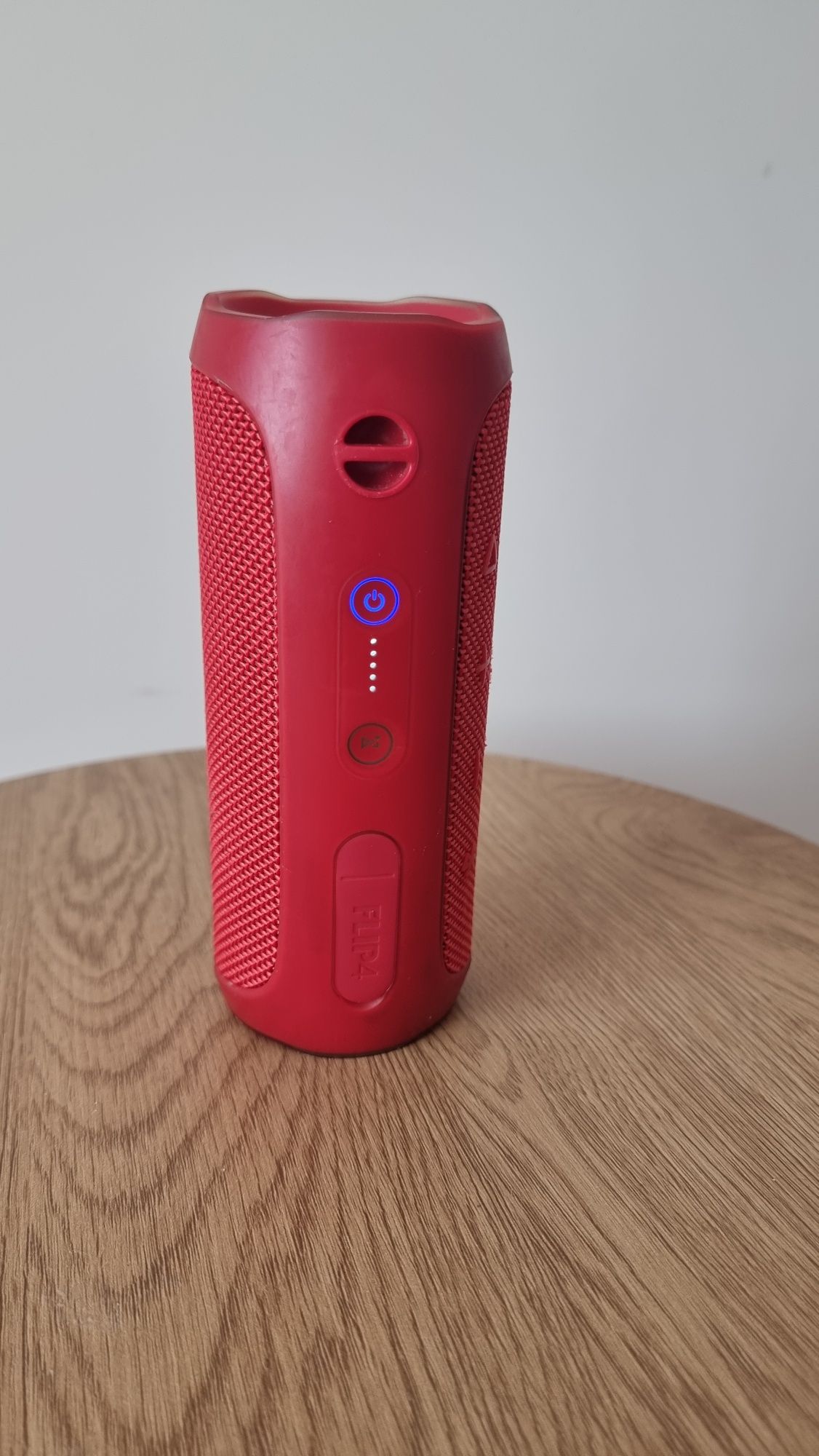 Jbl flip 4 (оригинална)