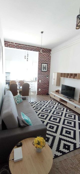 Cazare Regim Hotelier Ap 2 Camere cu  parcare inclusa !