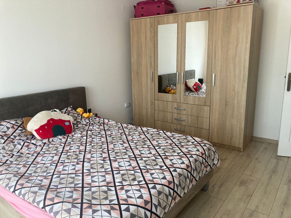 Inchiriez apartament 2 camere Floresti