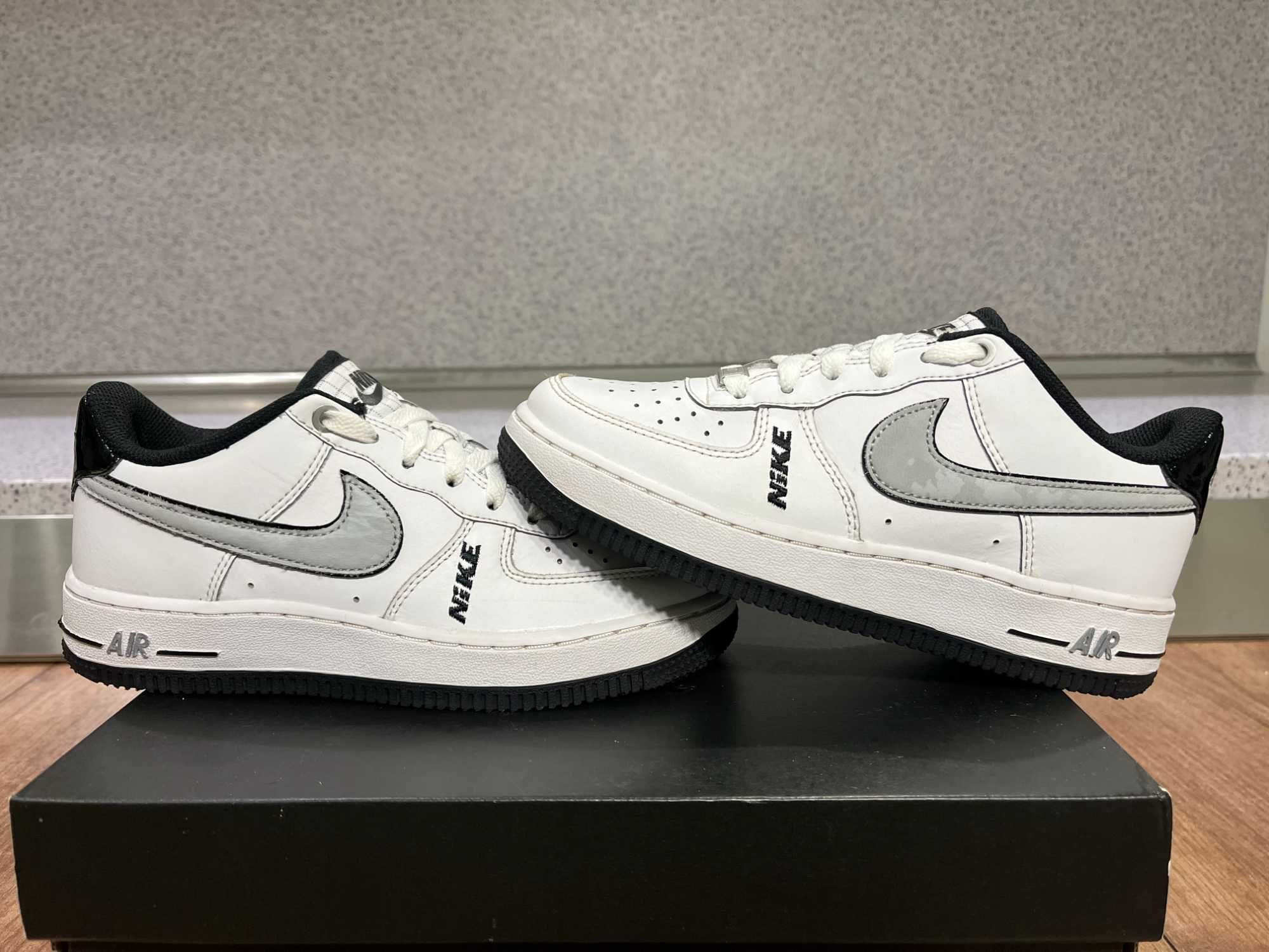 ОРИГИНАЛНИ *** Nike Air Force 1 Low LV8 White Wolf Grey Black