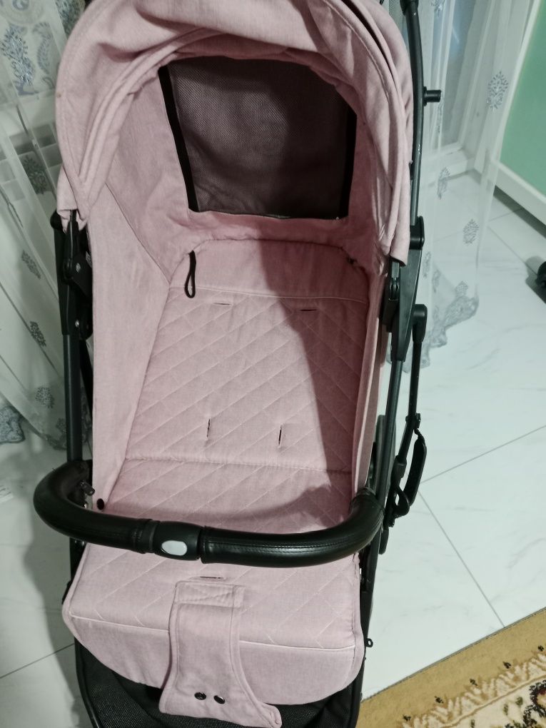 Продается коляска и велосипед