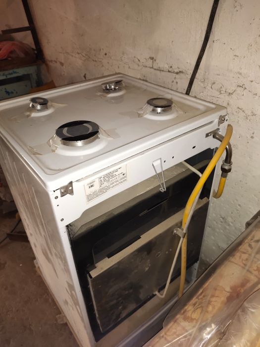 Продам  газплиту. Новая,  компактная