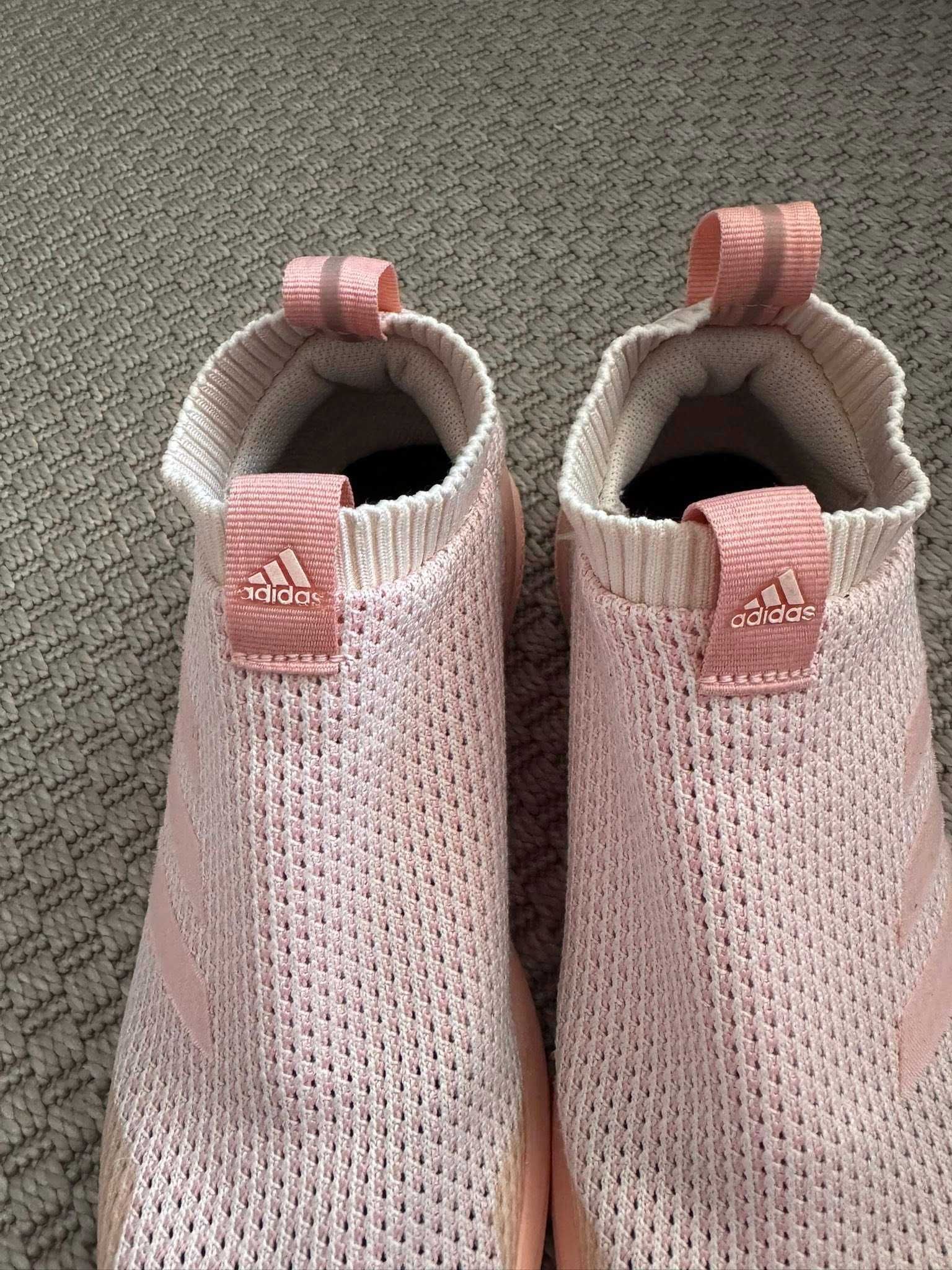Adidas дишащи летни маратонки, номер 38 в коралов цвят