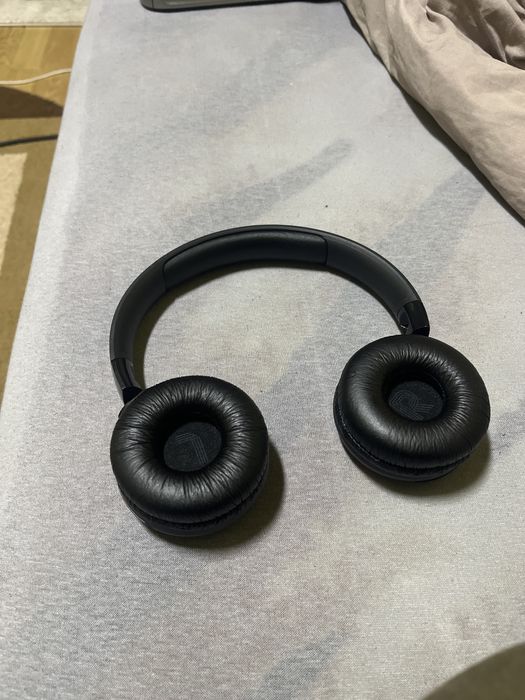 casti jbl tune 520bt