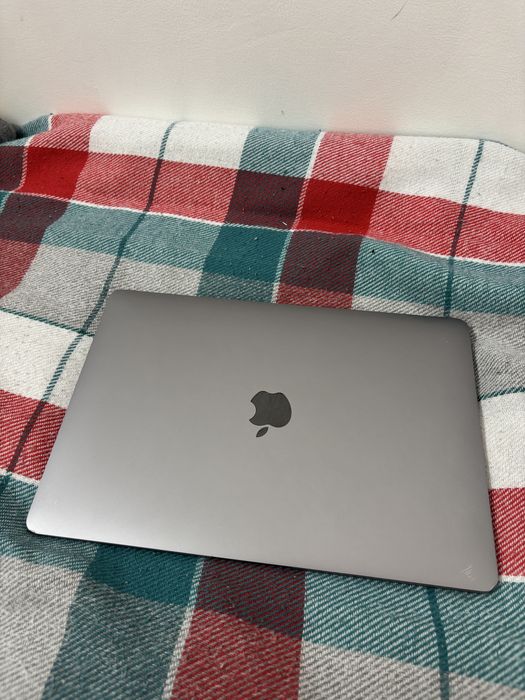 MacBook Air 13 M1, макбук, ноутбук продаю