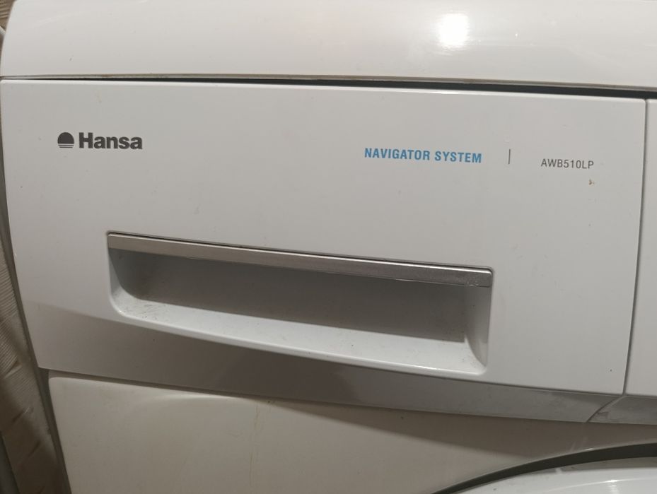 Продавам пералня Hansa AWB 510LB