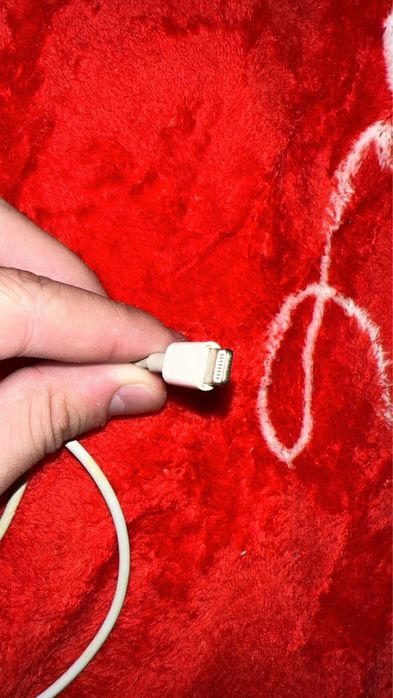 Cablu incarcator iphone