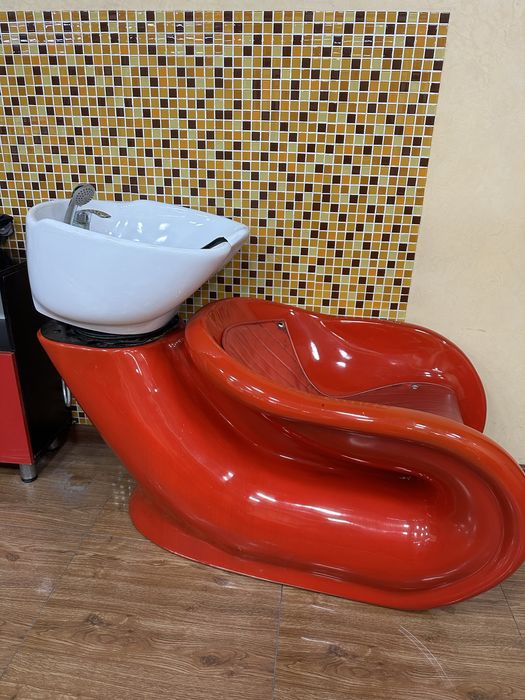 Продается мойка для салонов красоты