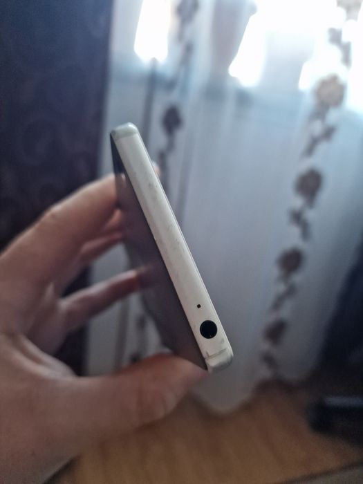 Sony Xperia Z5 32gb/3gb ram