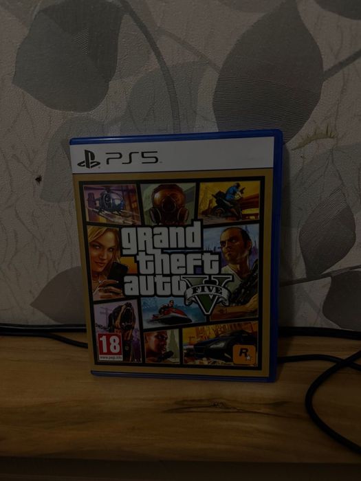 диск GTA 5 для PS5