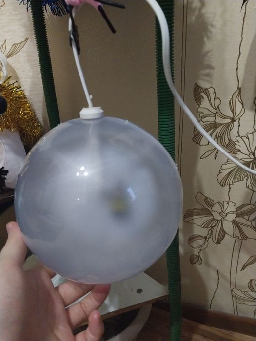 Продам светящийся шар.