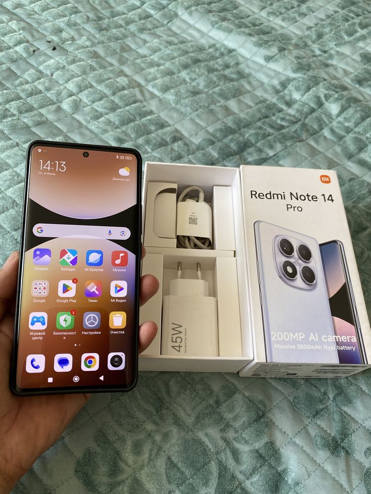 Redmi note 14 pro.  12/512