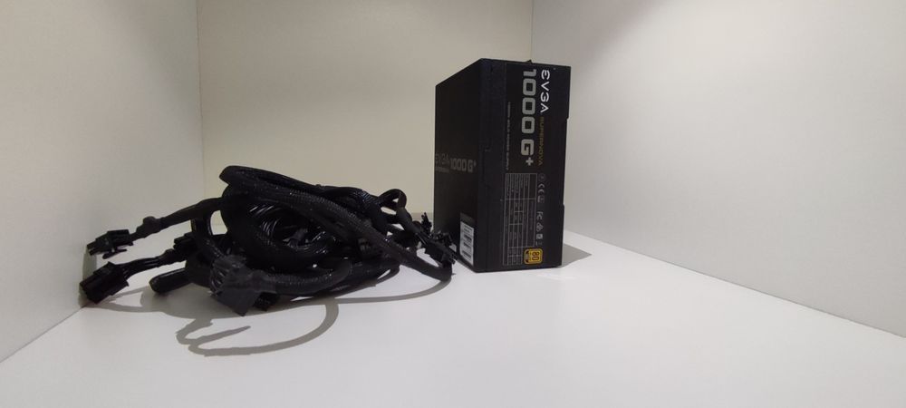EVGA SuperNOVA 1000 G+, 80 Plus Gold 1000W, complet modular,