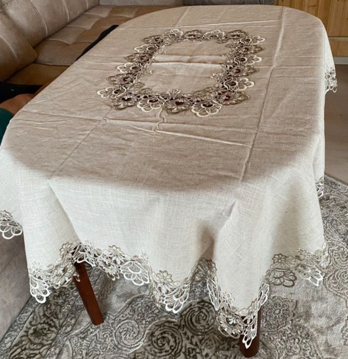 Скатерть льняная новая