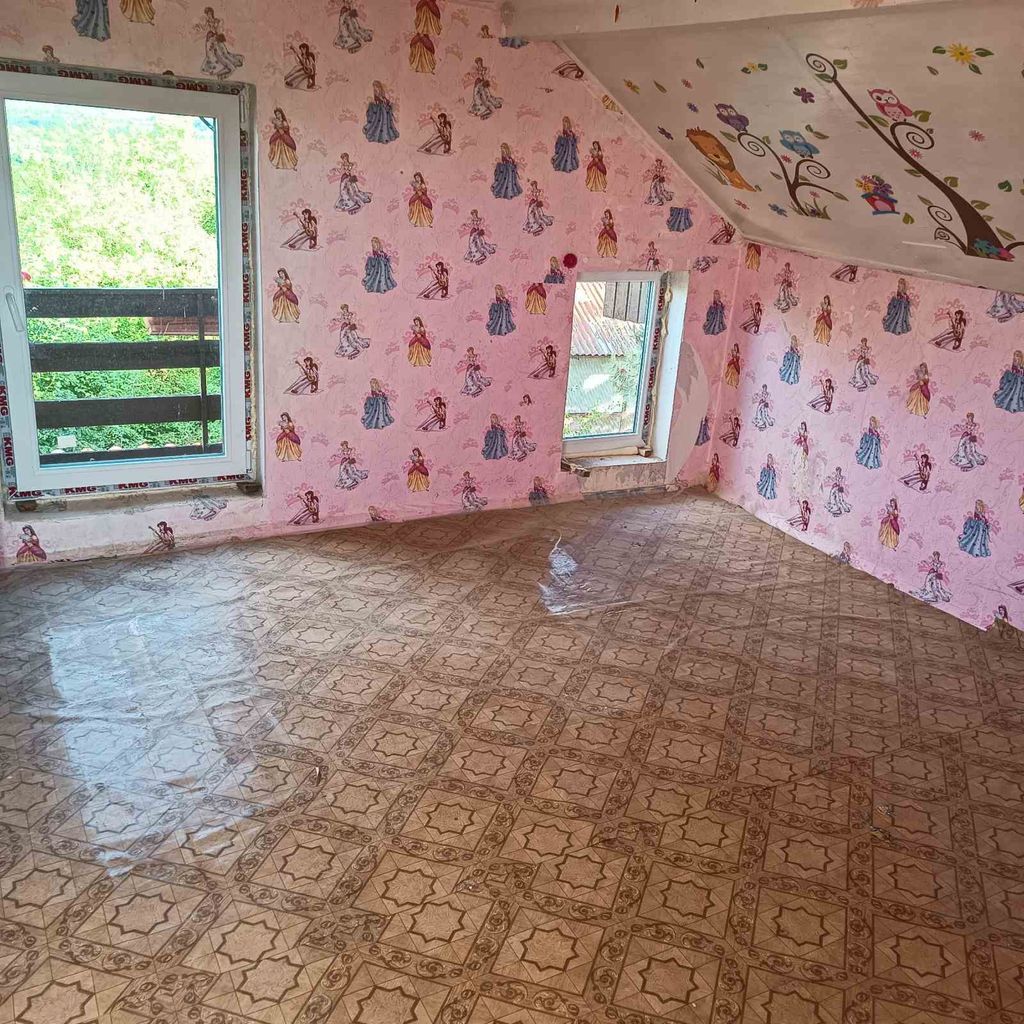Продава се Къща в Търговище, Вилна зона - 24 кв.м за 1020 €/кв.м - Снимка #3