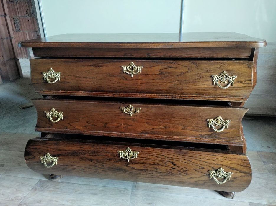 Comoda clasica furnir vintage