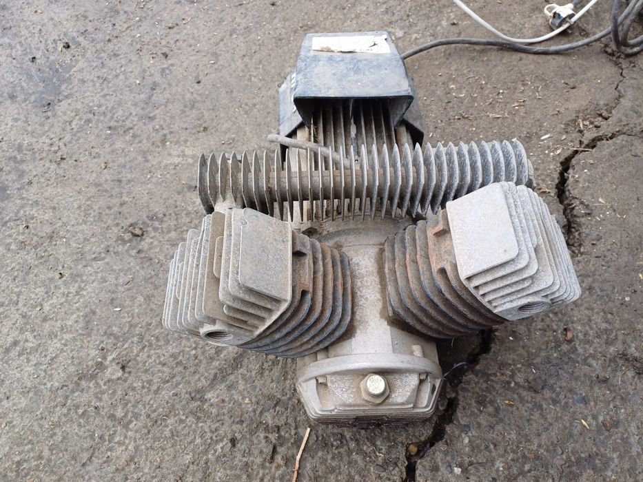 Compresor 2 pistoane.