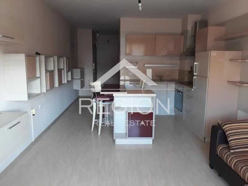 Дава се под наем Двустаен апартамент в Варна, Възраждане 1 - 60 кв.м за 331.5 € - Снимка #3