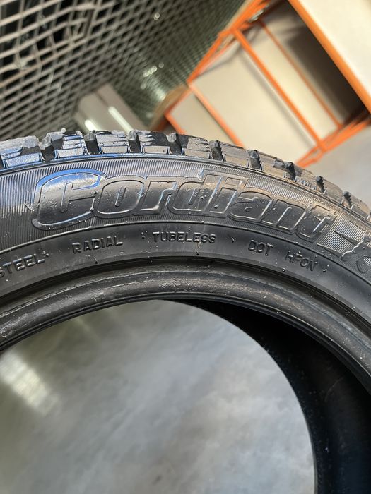 срочно продам шины