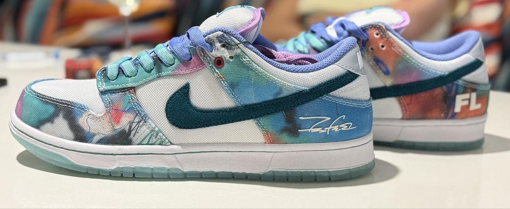 Nike SB Dunk Low Futura Laboratories Bleached Aqua