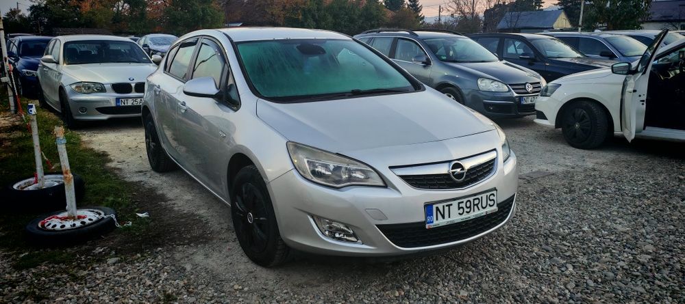 Vand Opel Astra J
