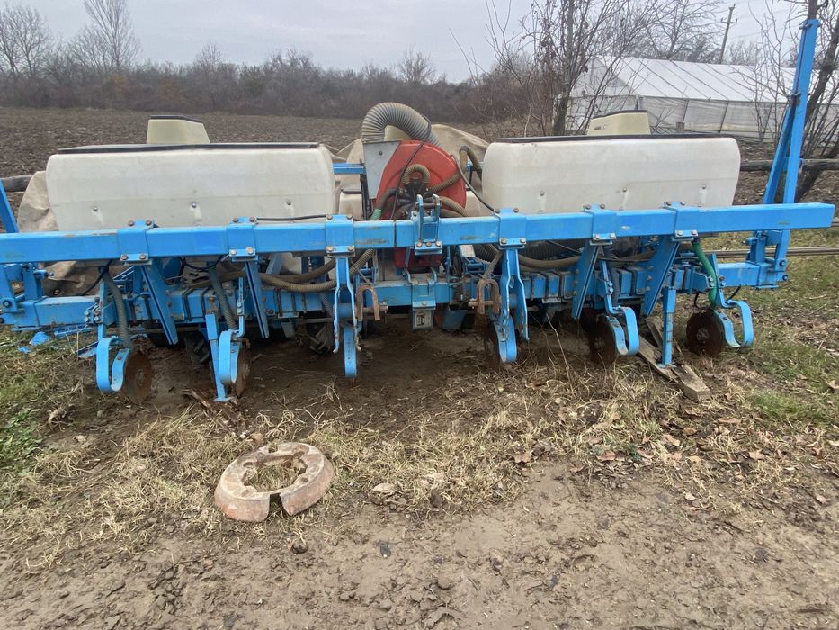 Semanatoare porumb pe discuri  Monosem 6 randuri