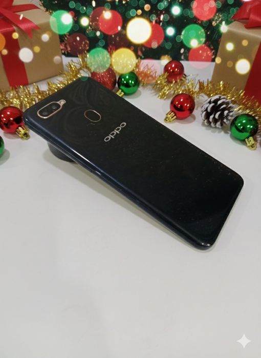 Продам не рабочи телефон нуждаетс ремонт