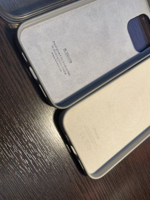 Продаю 3 шт чехла для iPhone 15 Pro Max