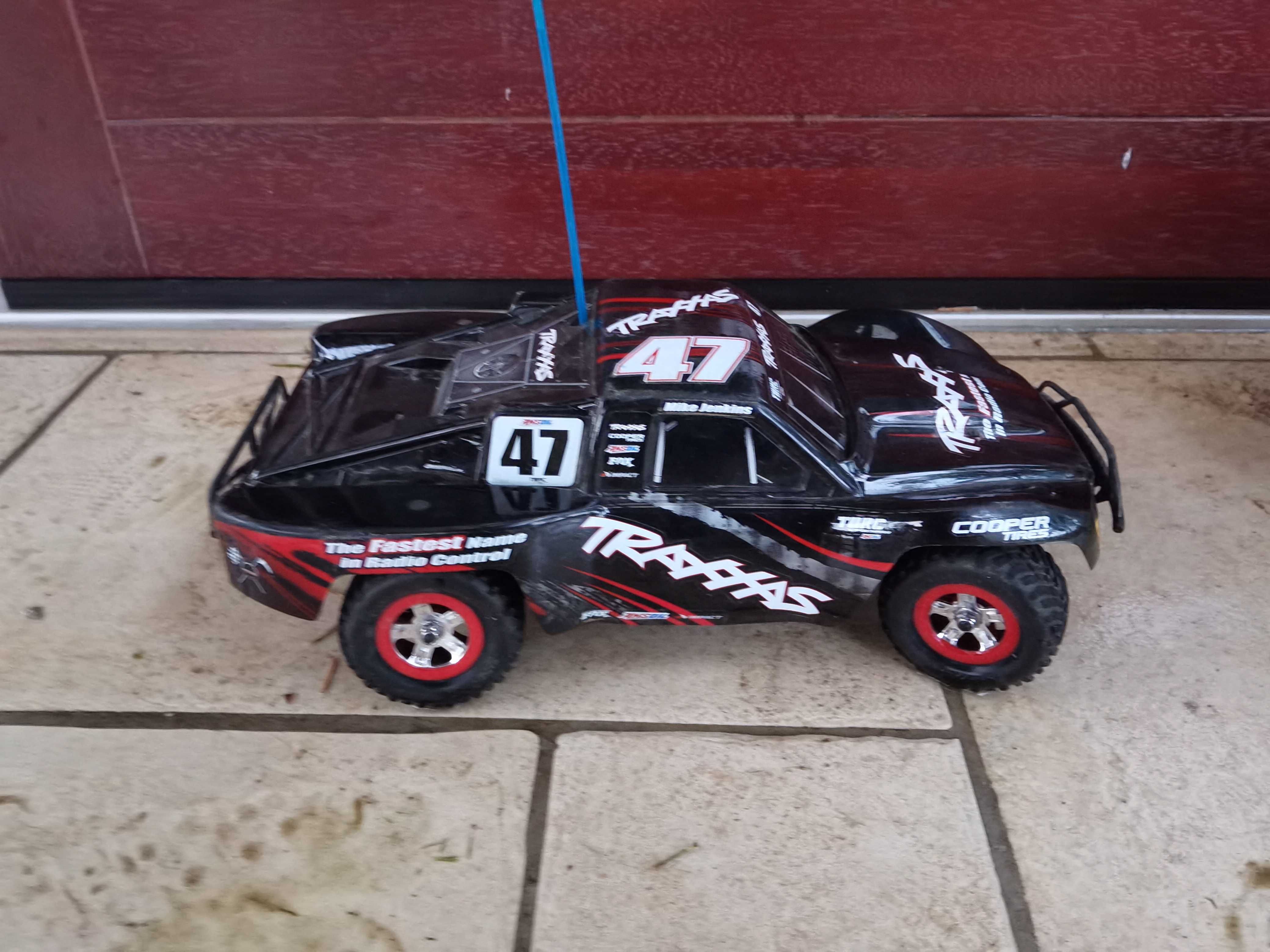 Traxxas Slash 4X4