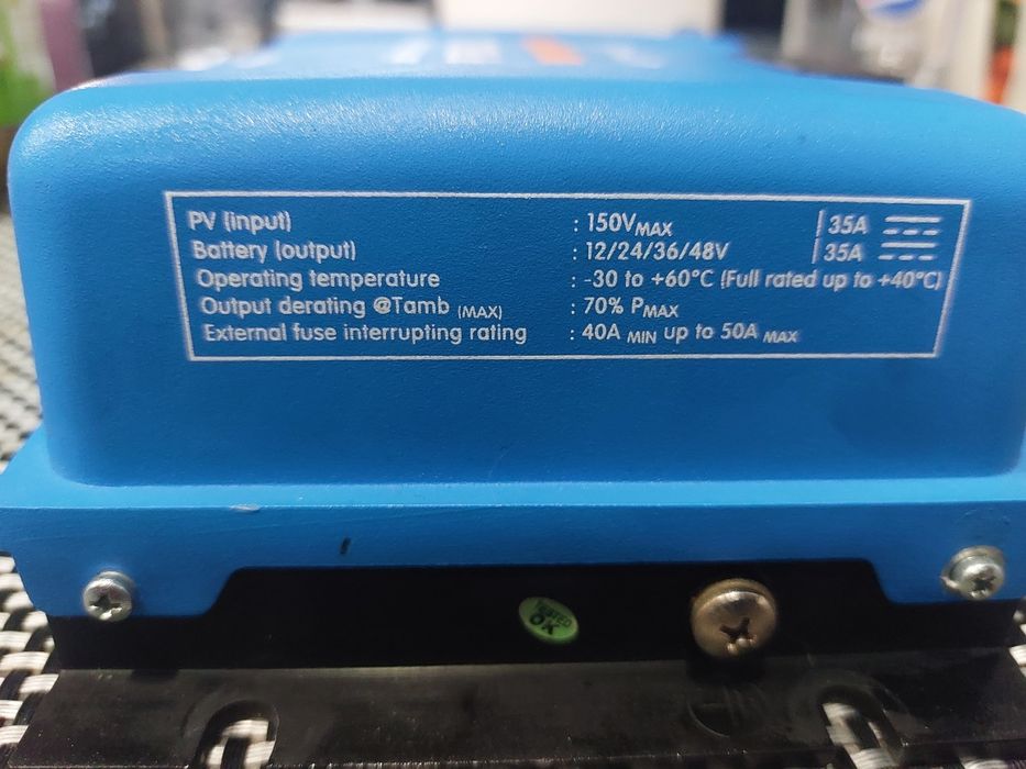 Victron MPPT 150 / 35