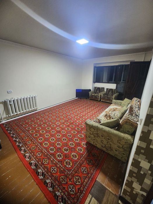 Чирчик шахар
Пед инститпут ёнида
#3-хона 1-етаж 
Квартира ижарага б