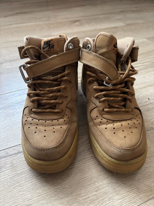 Vand adidasu , marimea 40, pret negociabil