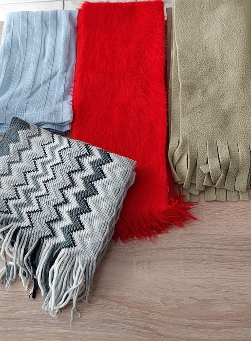 Дамски лот от 4бр.топли шалове есен/зима