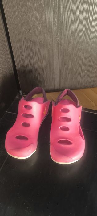 Сандали Nike 32 номер