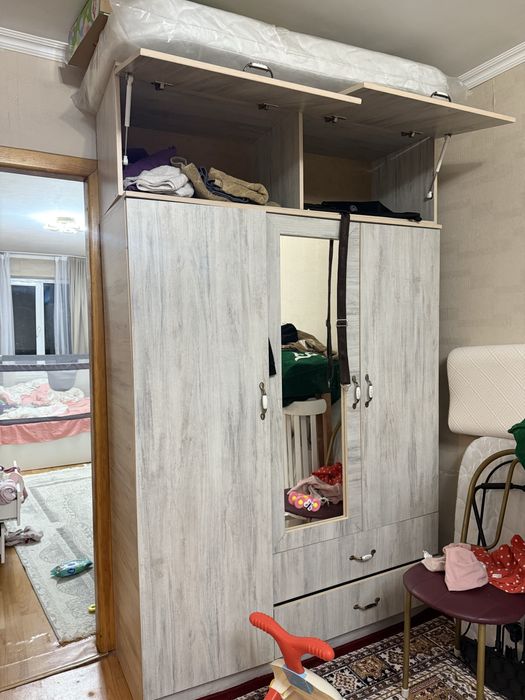 Шкаф для одежды шкафчик