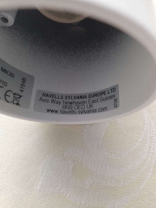 Spoturi de iluminat în stare foarte bună. Sunt 5 bucăți,  de culoarepe