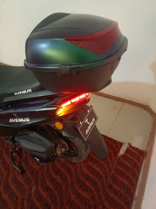 Скутер продаю 150куб TIGER AVENUS