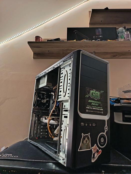 Продавам бюджетен геймърски компютър