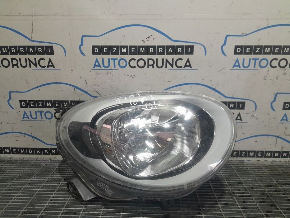 Far Dreapta Fiat 500X Cross 2014 - 2018 SUV 4 Usi (1073) Fara xenon