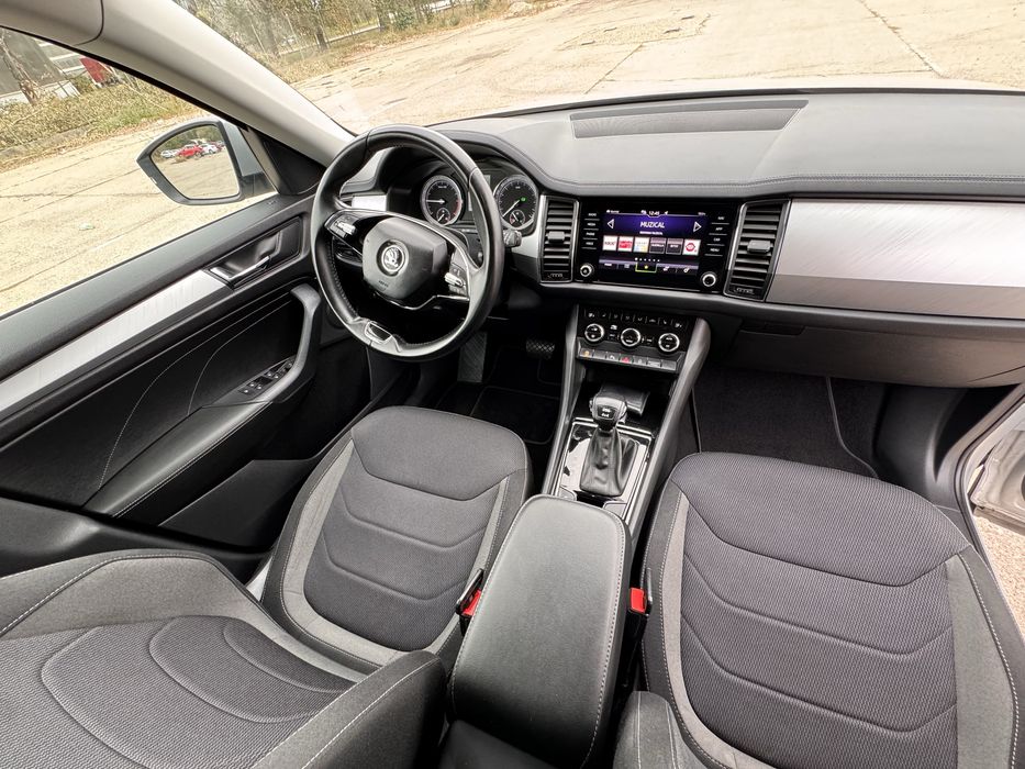 SKODA KODIAQ Ambition 2022 / 7 locuri