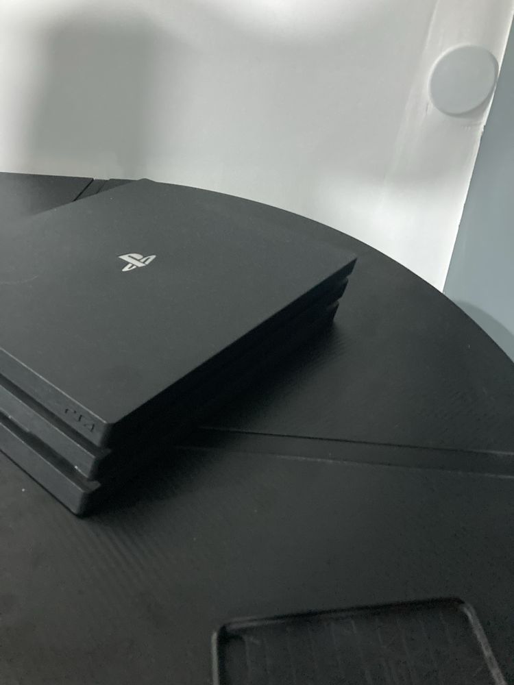 Playstation 4 pro СПЕШНО!!