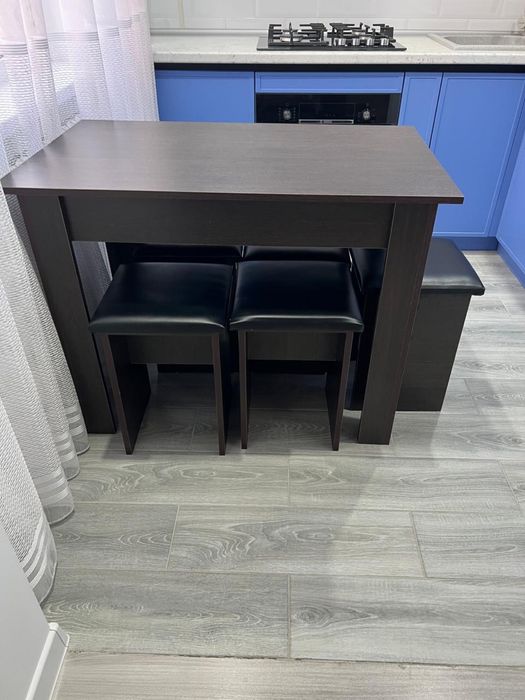 Мебель , столы , диван