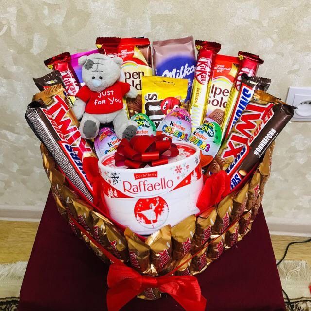 Шоколадный бокс Shokoladniy boks kompazitsiya