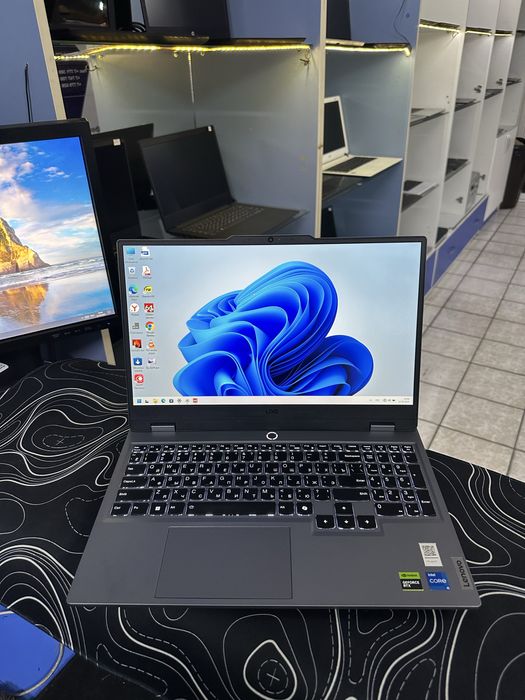 LOQ Core i5-12450HX ОЗУ-16ГБ ССД-512ГБ GeForce RTX3050-6ГБ в идеальном
