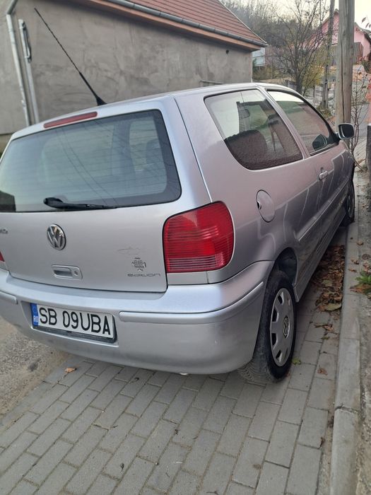 De vânzare 2 mașini cu acte valabile fiscal