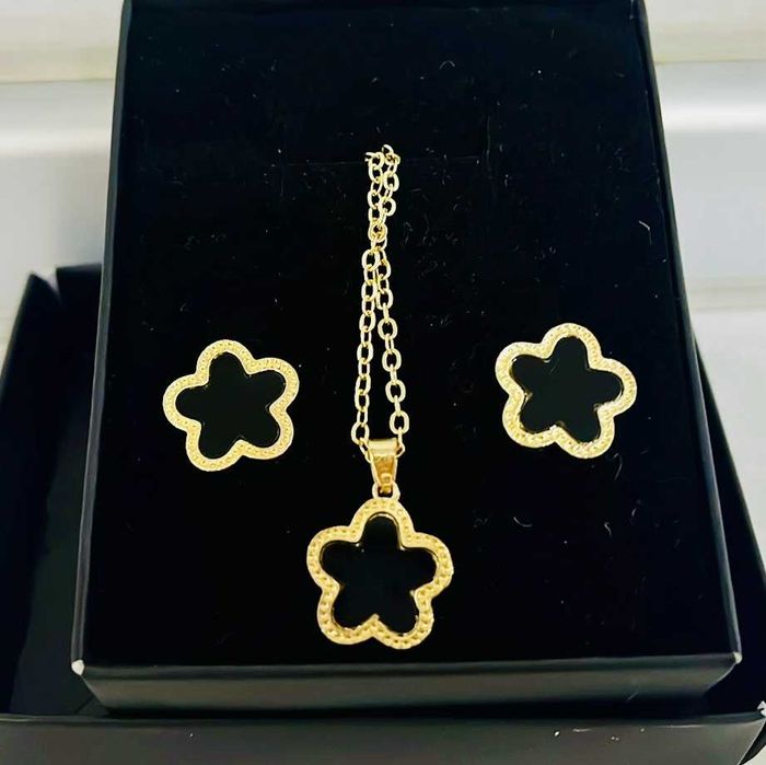 Обеци Michael Kors Guess